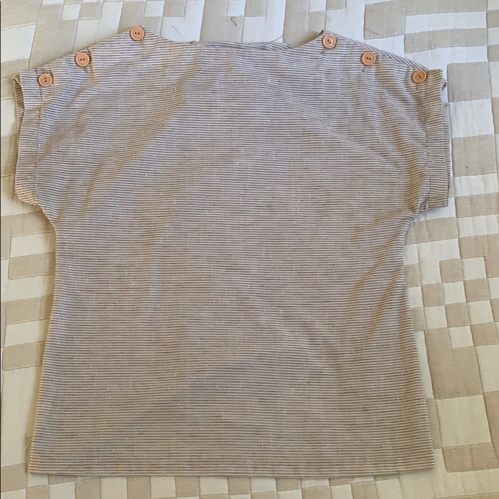 Vintage boxy cut top with button details